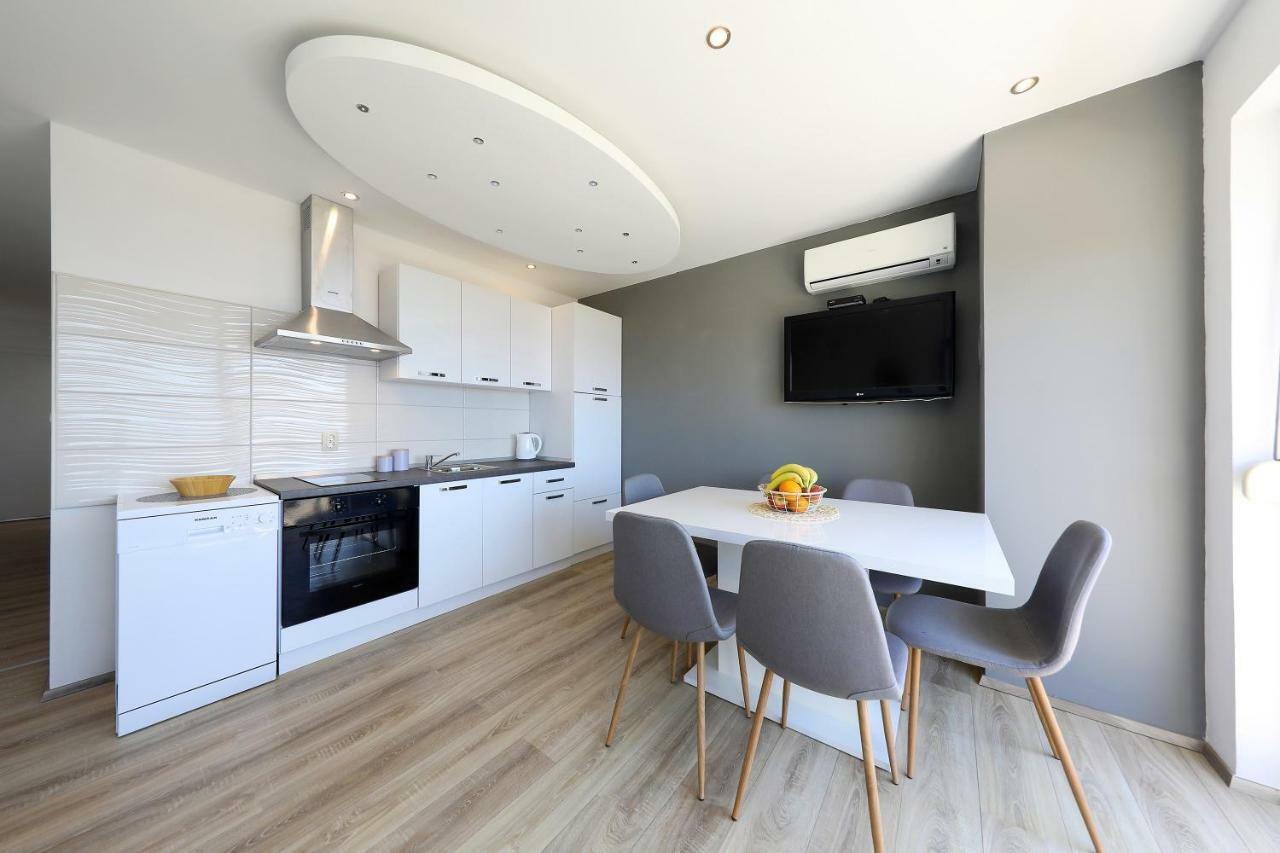 Apartments M Kozino Luaran gambar